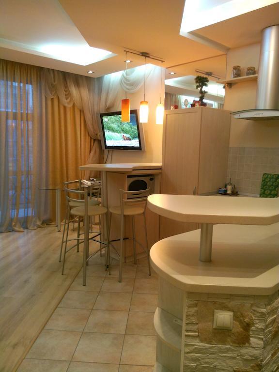 Ok Apartments Basseinaya Area - Kiev Luaran gambar